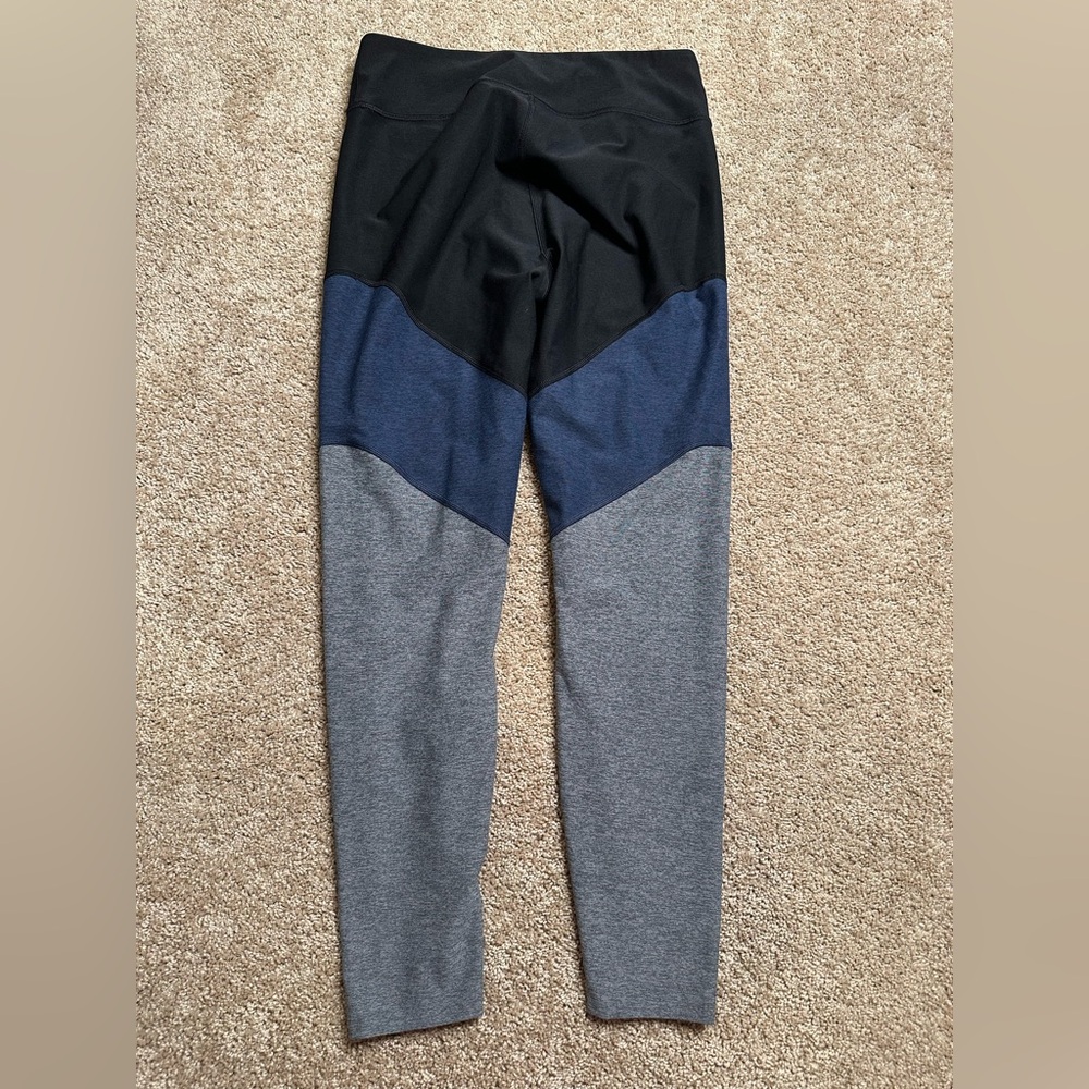 Outdoor Voices Springs 7/8 Leggings - Picture 5 of 5